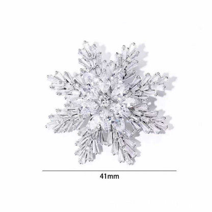 ❄️✨ Crystal Snowflake Brooch