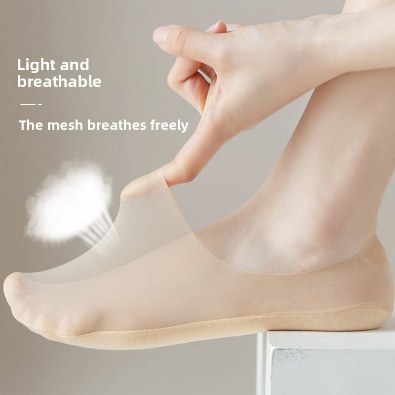 🧦 Invisible Anti-Slip Socks