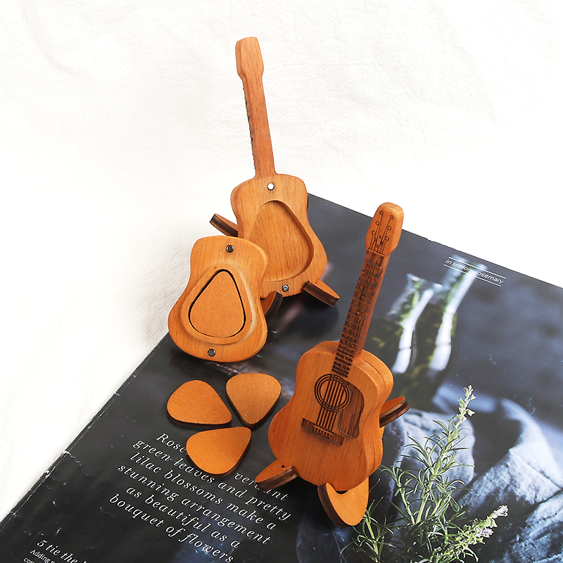 🎸 Mini Wooden Decorative Guitar Set 🌳