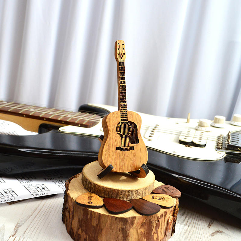 🎸 Mini Wooden Decorative Guitar Set 🌳